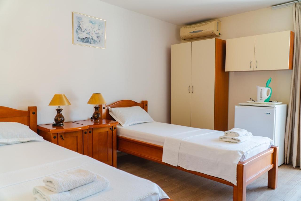 Guest House Buskovic Budva Exterior foto