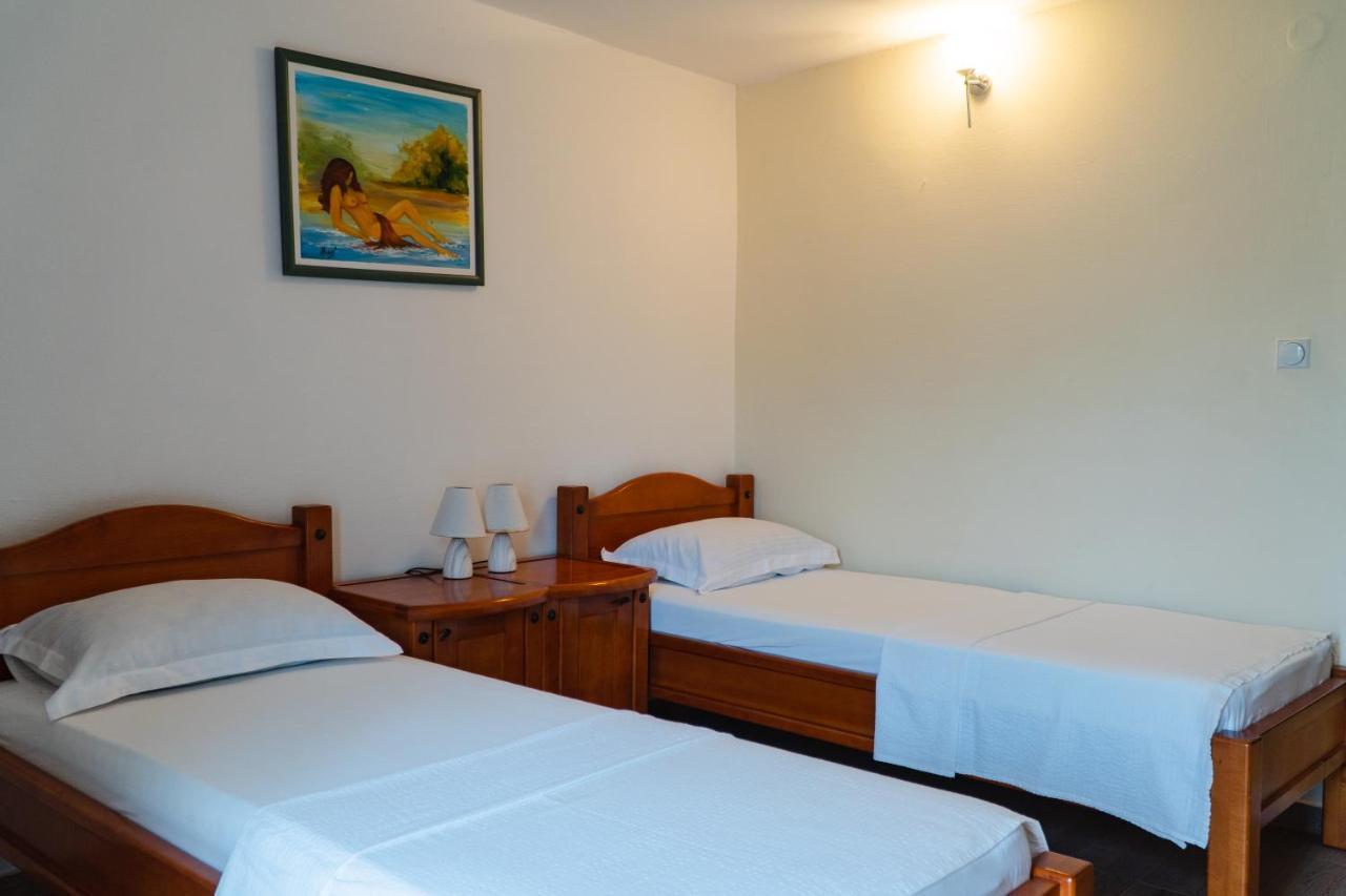 Guest House Buskovic Budva Exterior foto