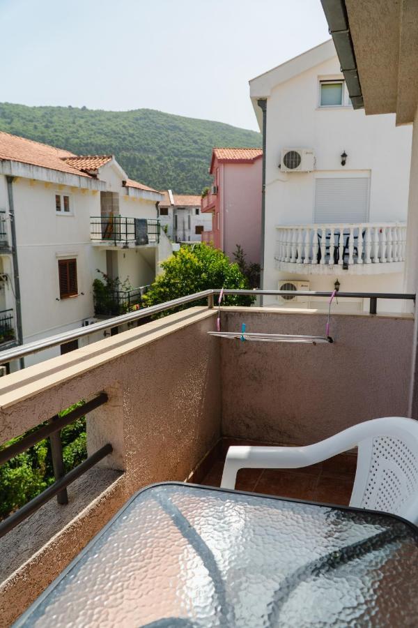 Guest House Buskovic Budva Exterior foto